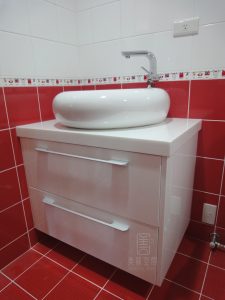 Read more about the article 板橋衛浴公司-美麗空間 提供衛浴設備專區：馬桶、面盆、龍頭、浴缸、淋浴、浴櫃與配件全面供應